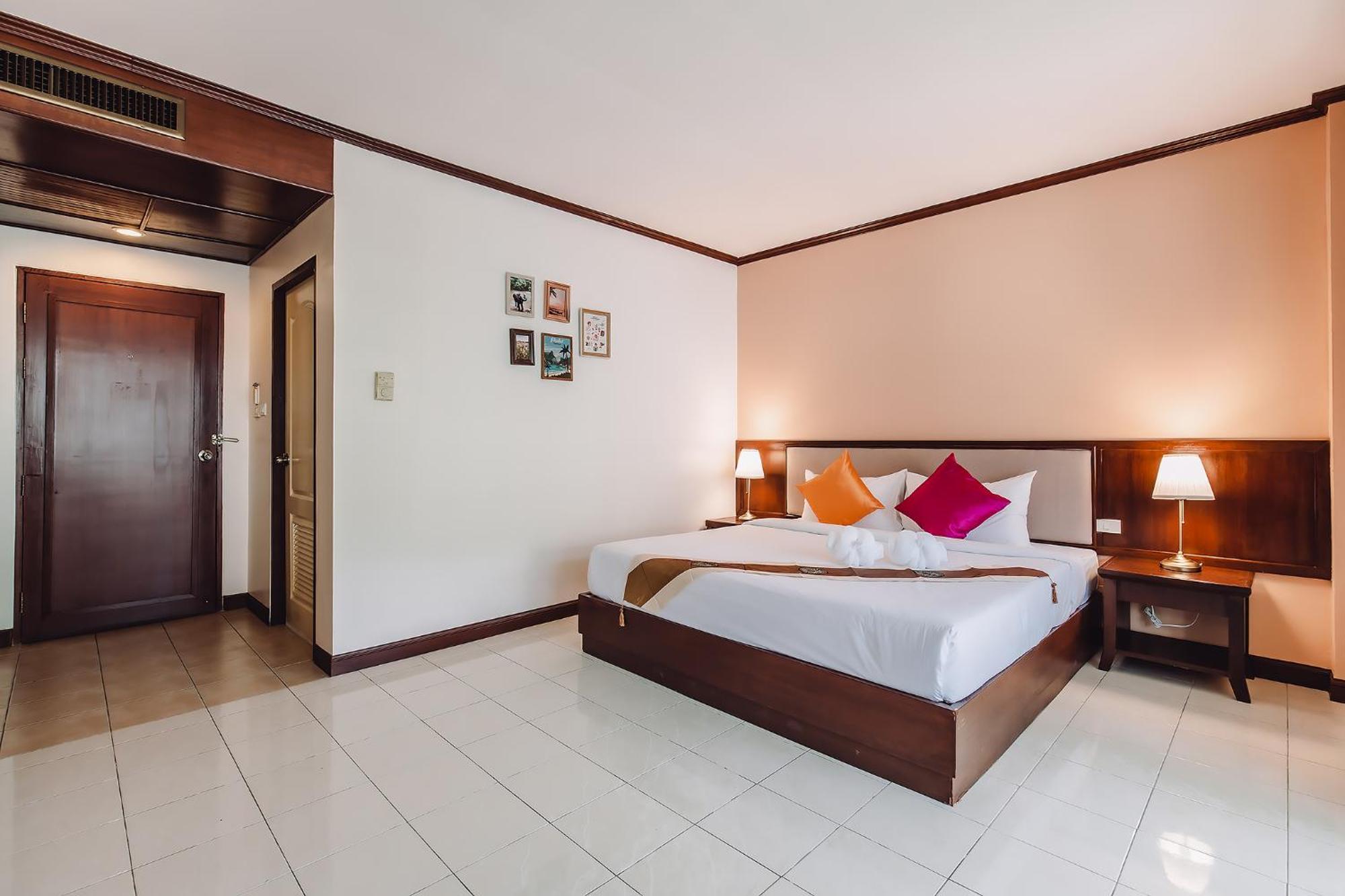 Bauman-Ville Hotel Patong Εξωτερικό φωτογραφία