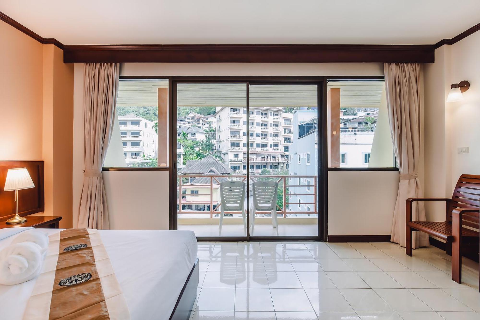 Bauman-Ville Hotel Patong Εξωτερικό φωτογραφία