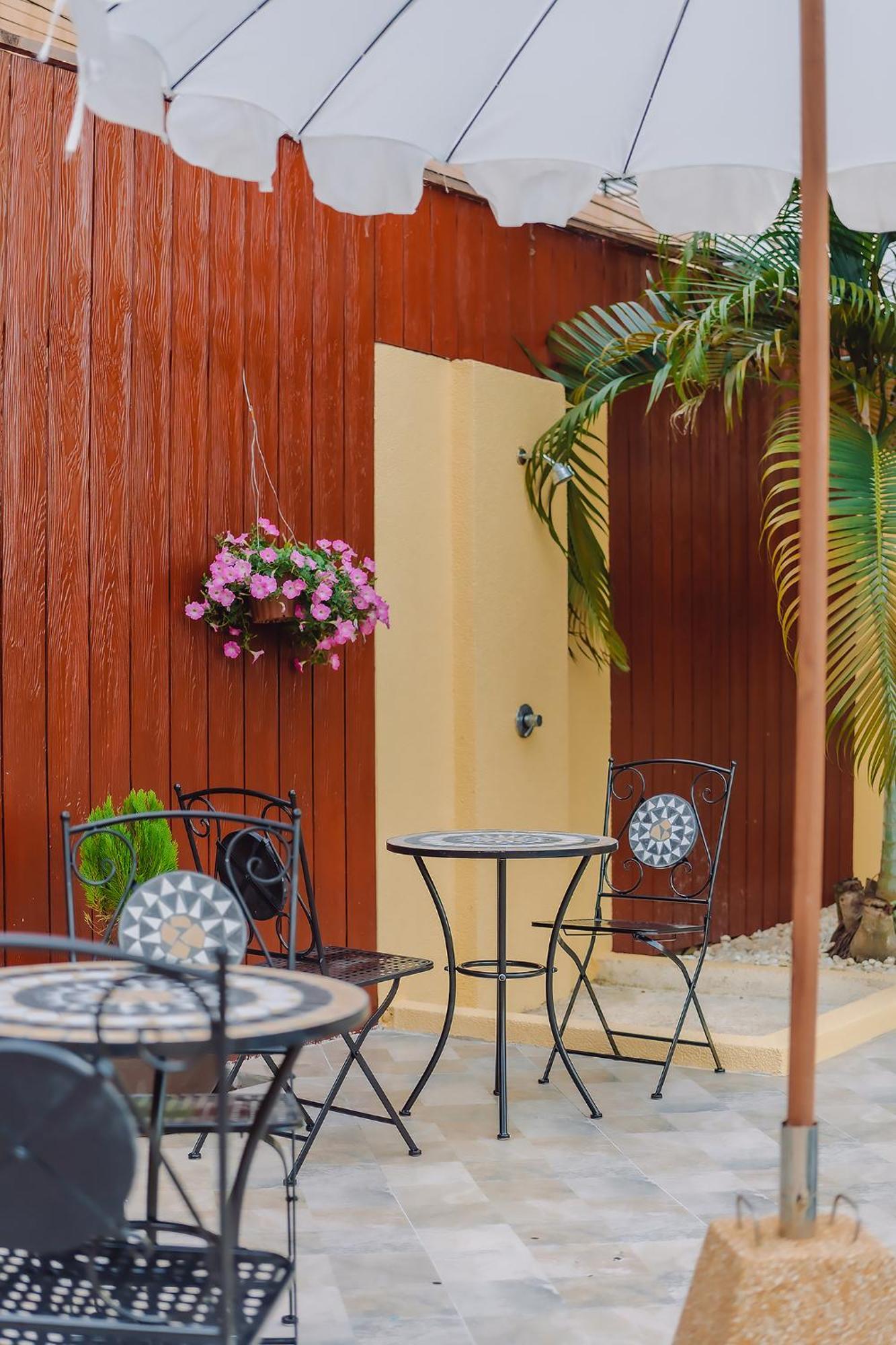 Bauman-Ville Hotel Patong Εξωτερικό φωτογραφία